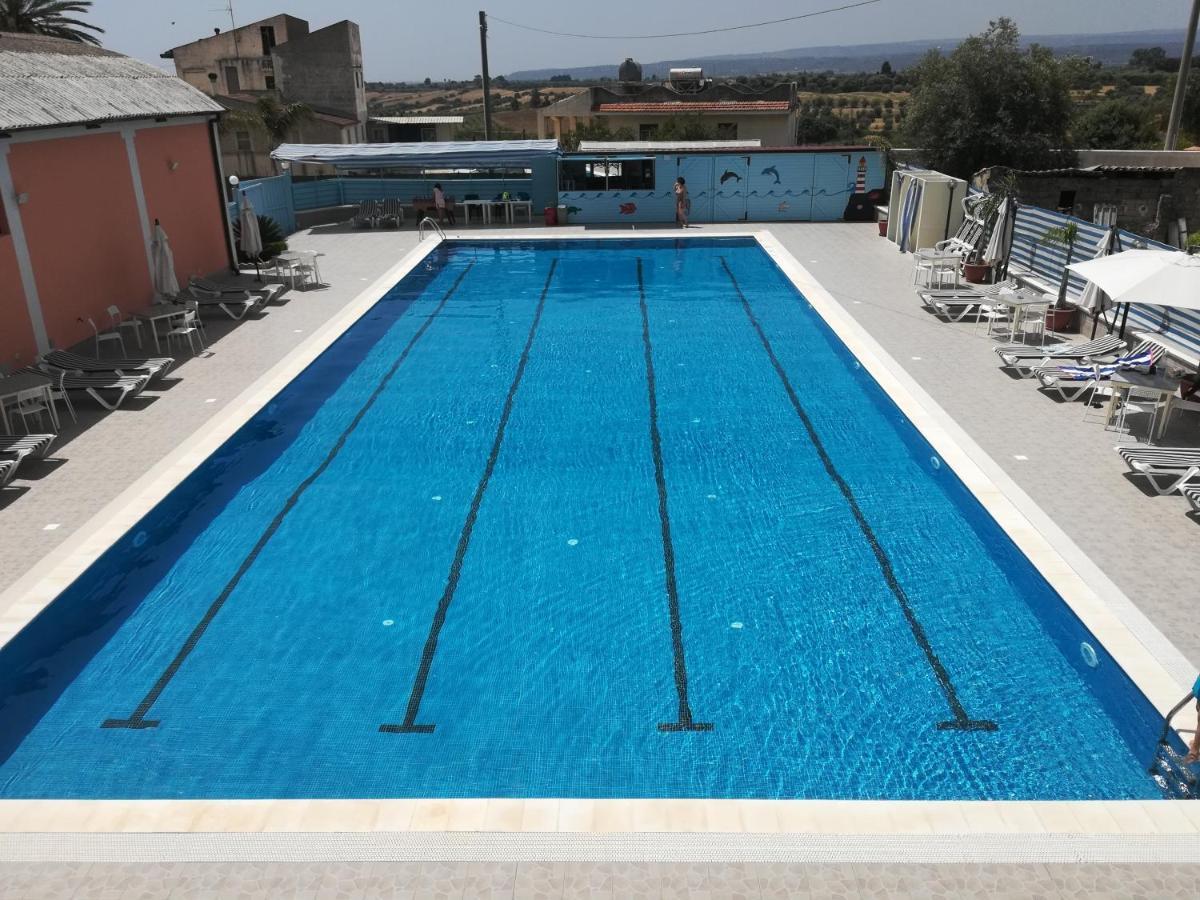 סירקוזה Villa Due Delfini מראה חיצוני תמונה
